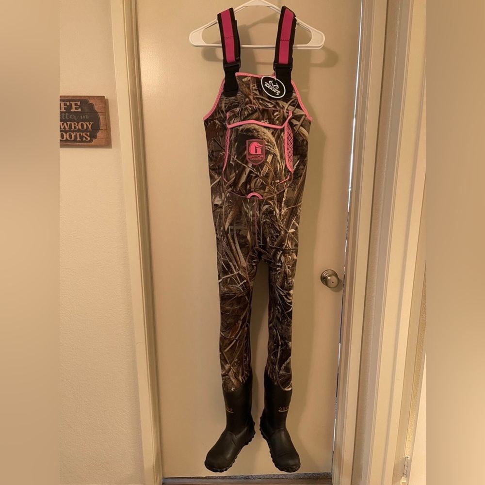 Retro Series Neoprene Gator Waders Small 6